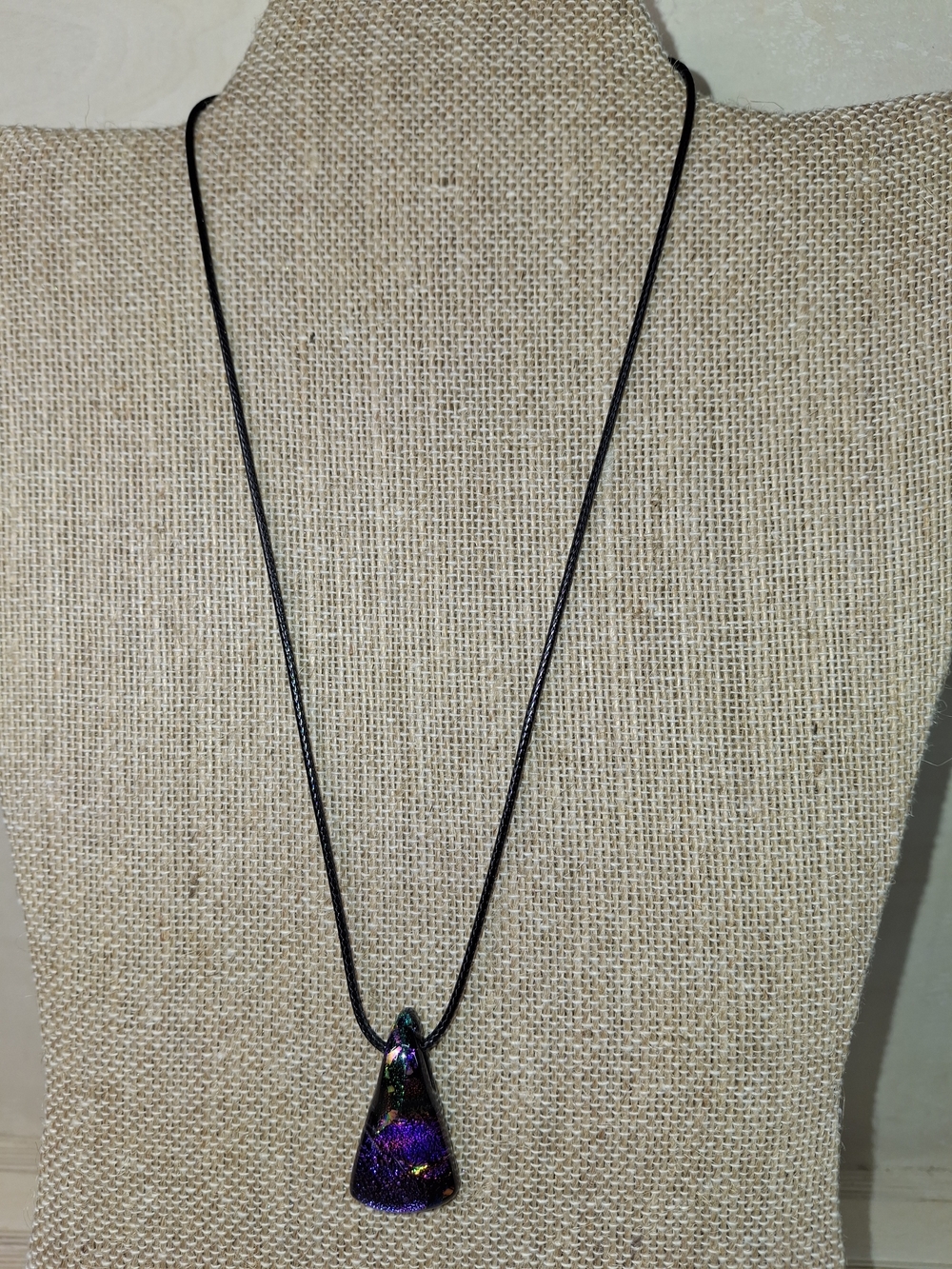 Iridescent Purple Pendant Necklace
